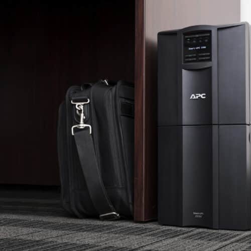 SMART-UPS 2200VA/1980W TOWER