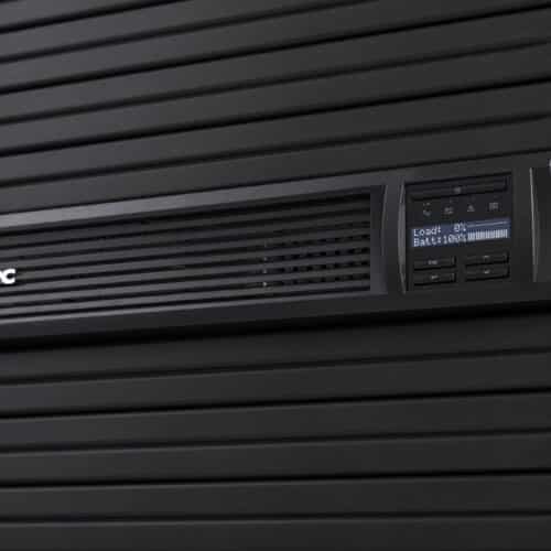 SMART-UPS 3000VA/2700W 2HE RACK