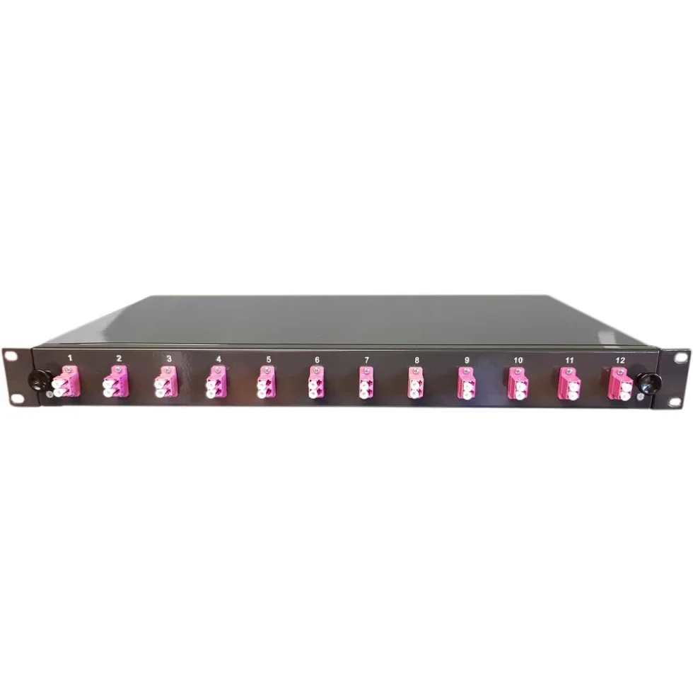 FIBERPANEL 1HE MED 12X LC/DX OM4 KOMPLET