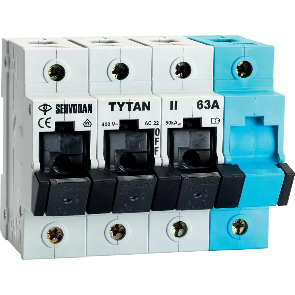GRUPPEAFBRYDER 3P+N TYTAN 2