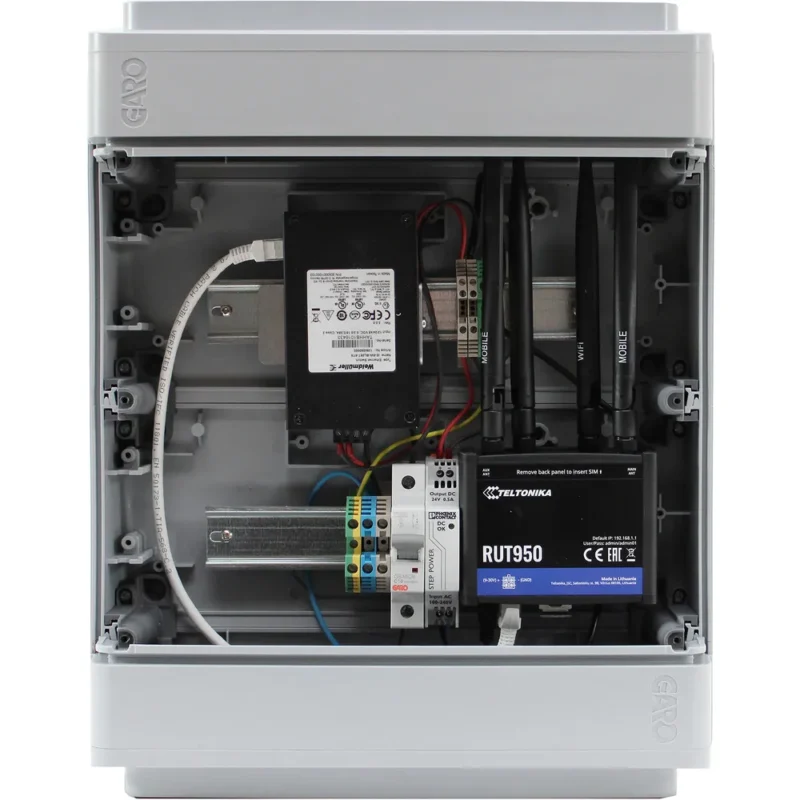 KOMMUNIKATIONSBOX ROUTER+SWITCH 9 PORT